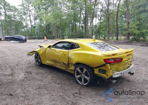 2017 Chevrolet Camaro 1Ss из США, поврежденный, VIN 1G1FF1R79H0206842